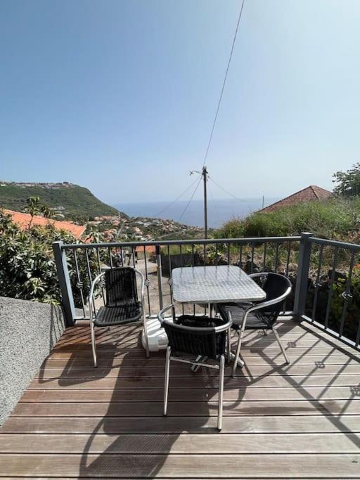 Kleines Haus Am Meer Arco da Calheta  Eksteriør bilde